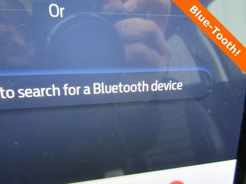 Used 2024 Ford Edge SEL image 8