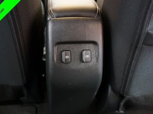 Certified 2023 Nissan Kicks SV FWD image 37