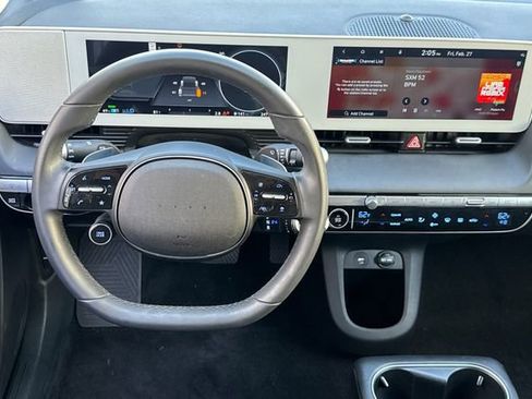 Used 2024 Hyundai Ioniq 5 SE image 16