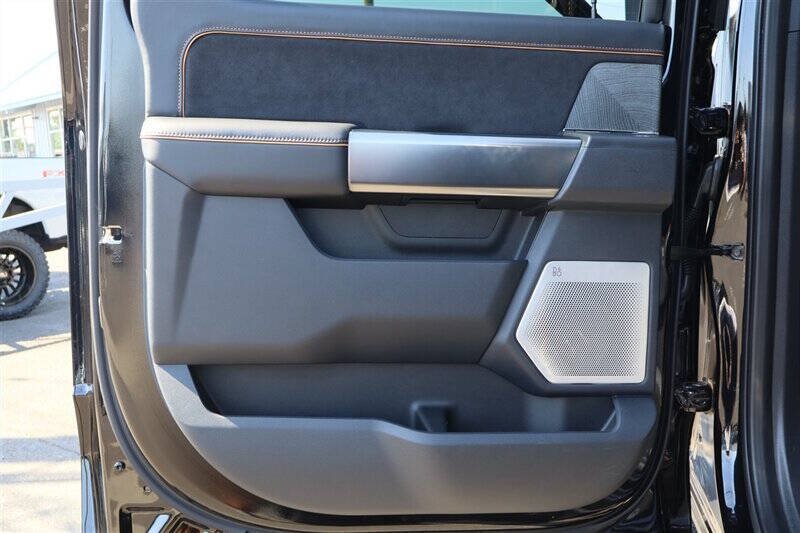 Used 2024 Ford F350 Platinum AWD/4WD image 23