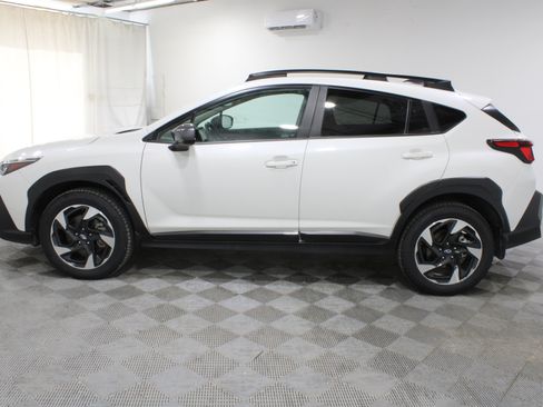 Used 2024 Subaru Crosstrek 2.5i Limited w/ Popular Package #4A AWD/4WD image 30