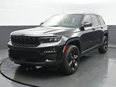 New 2025 Jeep Grand Cherokee Limited w/ Black Appearance Package