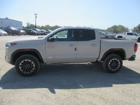 New 2026 GMC Canyon AT4 w/ Technology Plus Package AWD/4WD image 7
