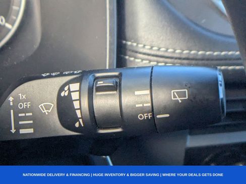 Used 2023 Nissan Rogue SV image 33