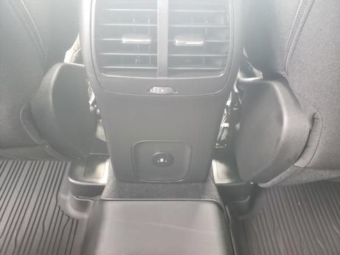 Used 2023 Ford Escape Active AWD/4WD image 16