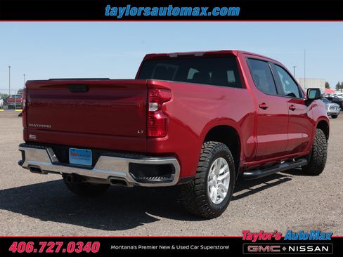 Used 2021 Chevrolet Silverado 1500 LT w/ Z71 Off-Road Package AWD/4WD image 4