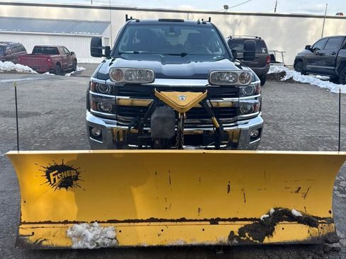 Used 2015 Chevrolet Silverado 2500 LTZ w/ Z71 Package, Off-Road image 3