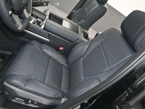 New 2026 Toyota Tundra Platinum image 10