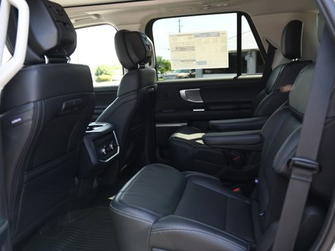 New 2026 Ford Expedition Platinum w/ Driver's Package AWD/4WD image 12