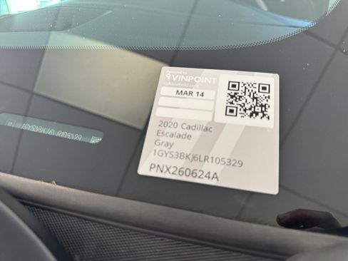 Used 2020 Cadillac Escalade Luxury w/ Escalade Sport Edition image 24