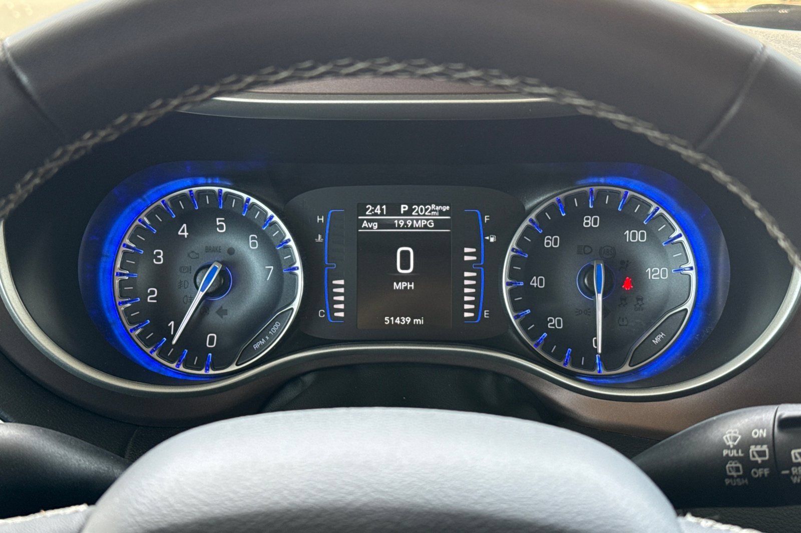 Used 2022 Chrysler Voyager LX FWD image 37