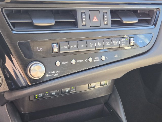 Used 2023 Lexus ES 350 w/ Premium Package FWD image 20