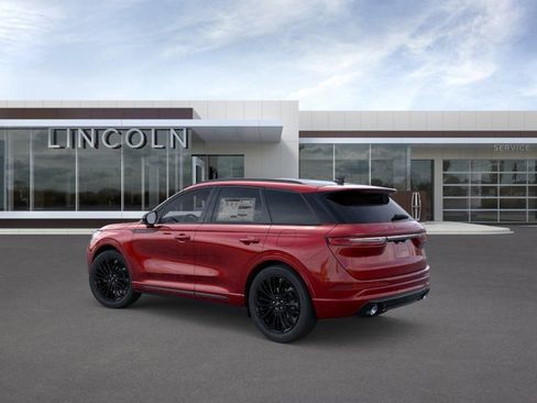New 2026 Lincoln Corsair Reserve w/ Jet Appearance Package FWD image 4