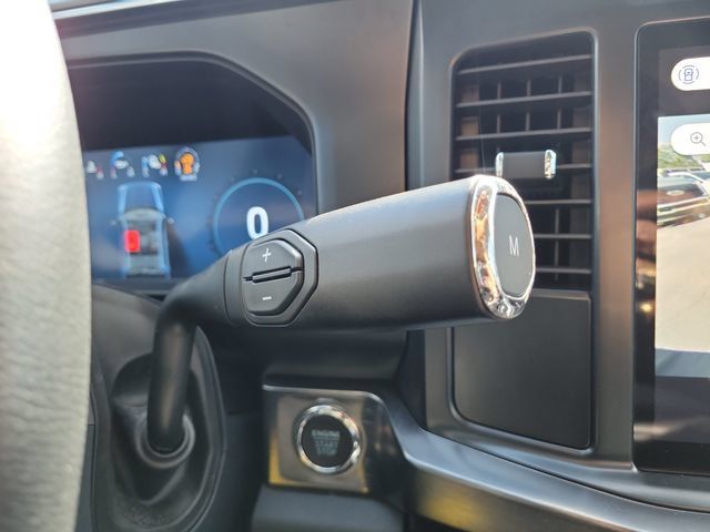 Certified 2025 Ford F250 Lariat AWD/4WD image 32