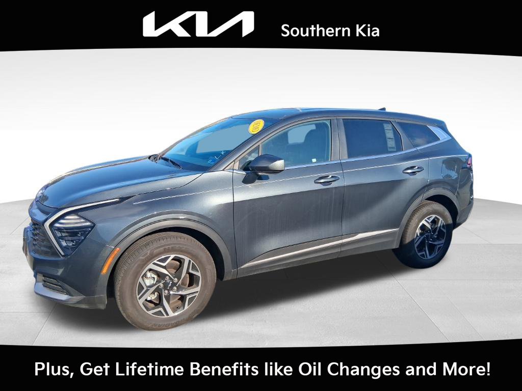Used 2024 Kia Sportage LX AWD/4WD image 1
