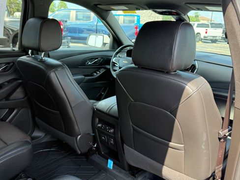 Used 2023 Chevrolet Traverse High Country w/ LPO, Floor Liner Package image 34