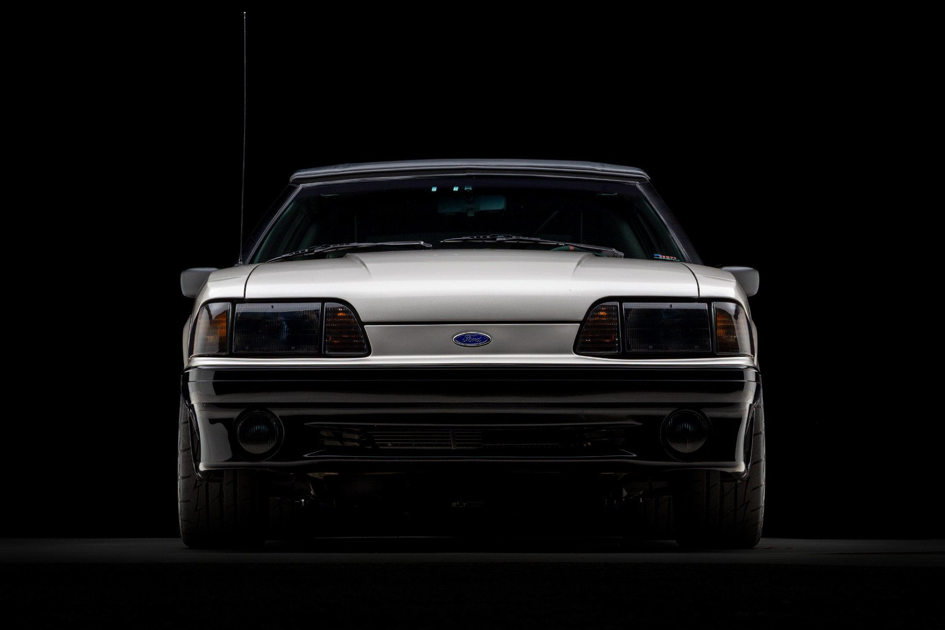 Used 1990 Ford Mustang GT RWD image 12