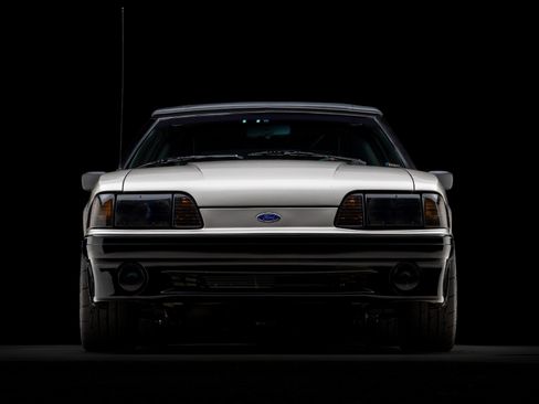 Used 1990 Ford Mustang GT RWD image 12