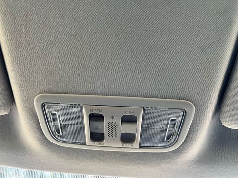 Used 2017 Honda HR-V EX image 31