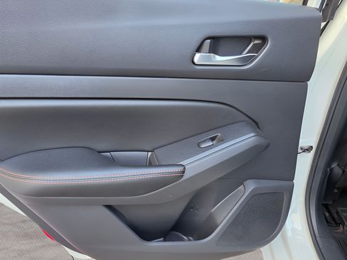 Used 2022 Nissan Altima 2.5 SR FWD image 15