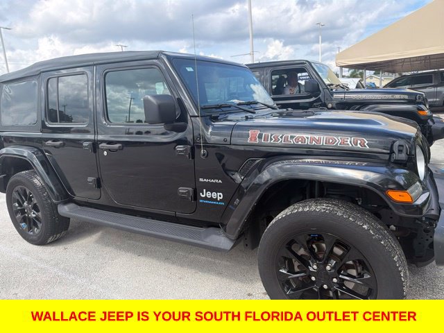 Used 2023 Jeep Wrangler Unlimited Sahara AWD/4WD image 3