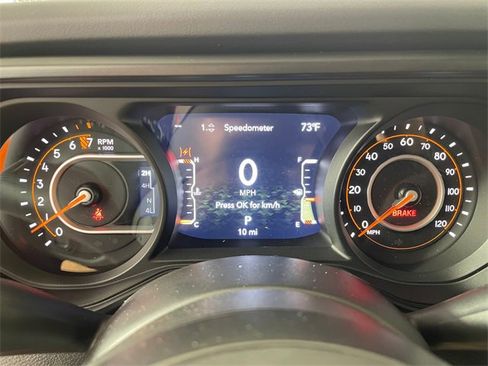 New 2025 Jeep Gladiator Sport image 3