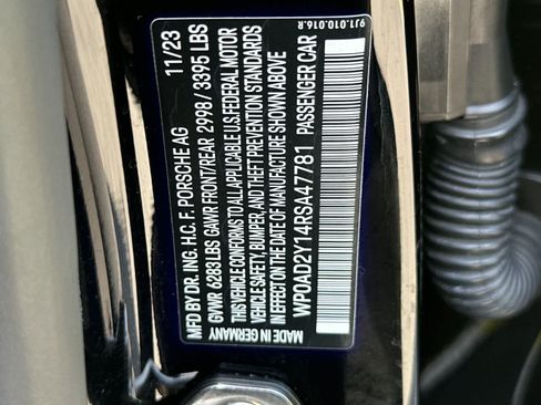 Certified 2024 Porsche Taycan GTS AWD/4WD image 32
