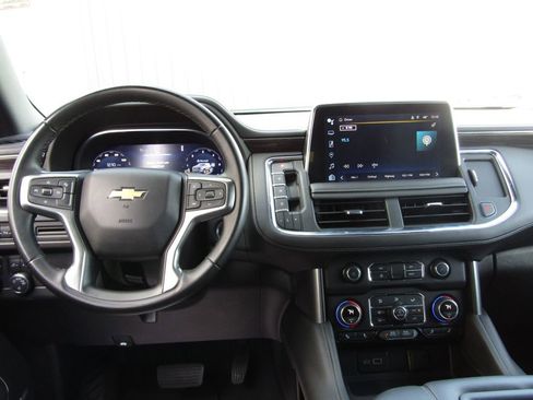 Used 2024 Chevrolet Tahoe LT image 5