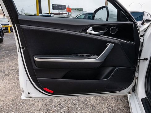Used 2019 Kia Stinger image 10