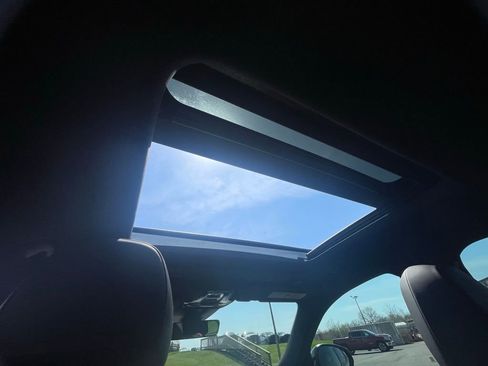 Used 2024 Dodge Hornet R/T Plus image 8