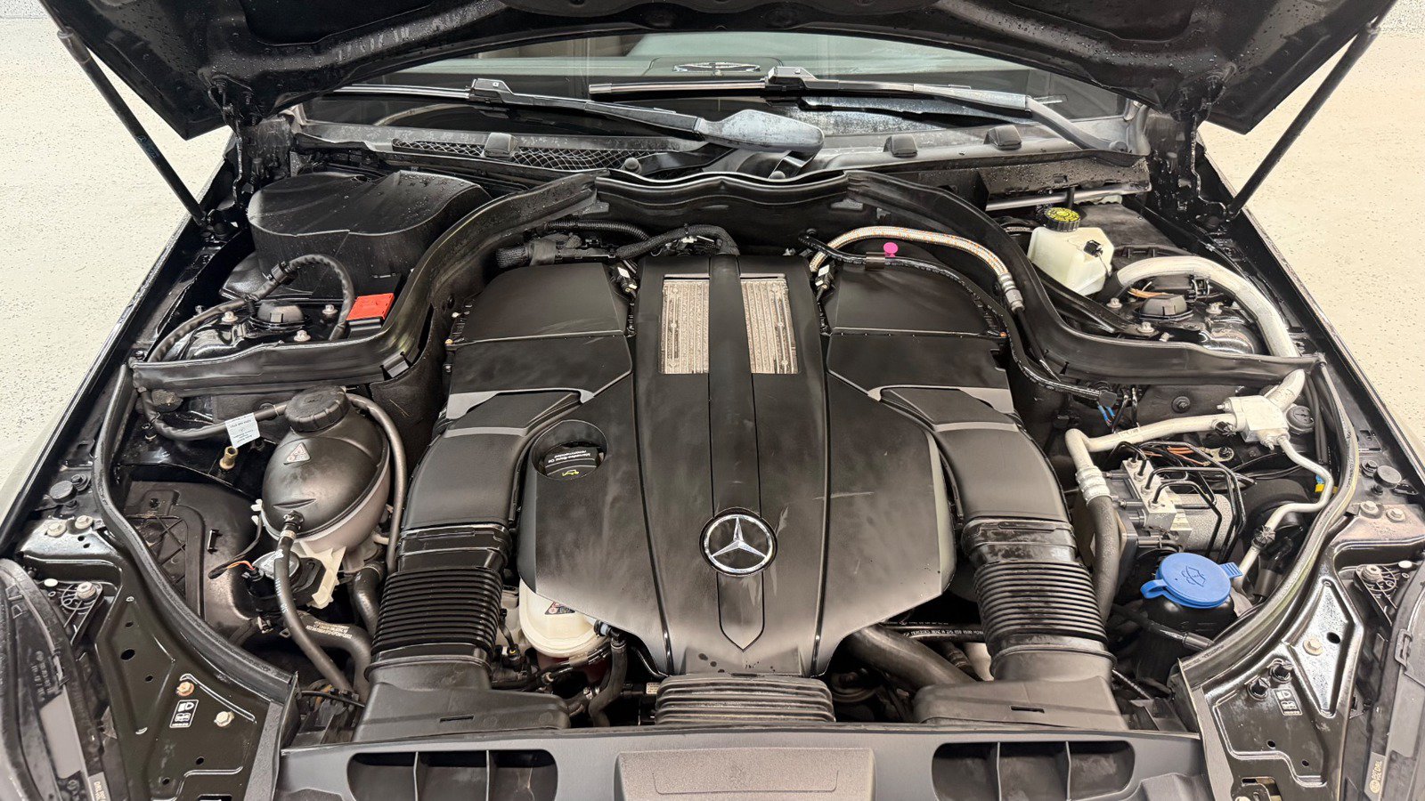 Used 2017 Mercedes-Benz E 400 4MATIC Coupe image 10