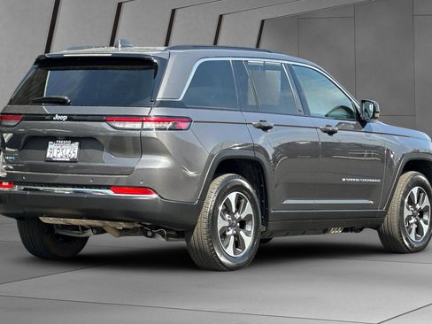 Used 2024 Jeep Grand Cherokee Limited 4xe image 4