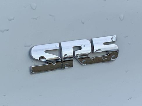 Used 2022 Toyota 4Runner SR5 Premium image 19