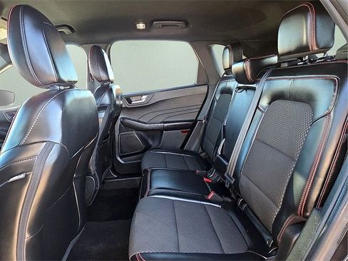 Used 2023 Ford Escape ST-Line image 13