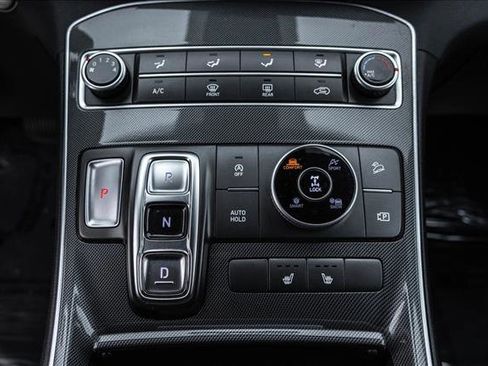 Used 2021 Hyundai Santa Fe SEL w/ Cargo Package image 18