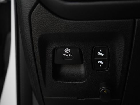 Used 2022 RAM 1500 Limited AWD/4WD image 26