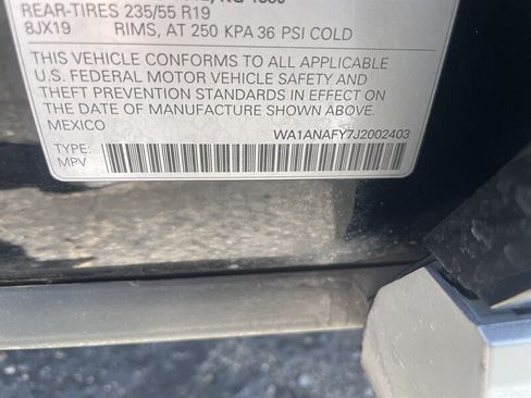Used 2018 Audi Q5 2.0T Premium w/ Convenience Package AWD/4WD image 8
