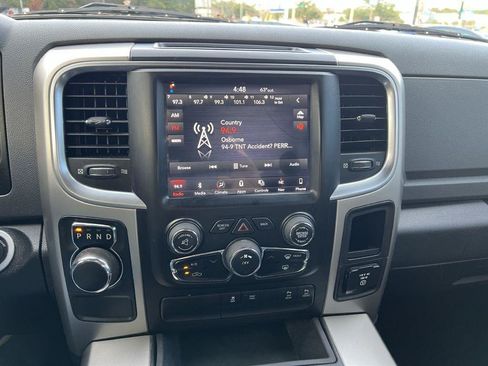 Used 2018 RAM 1500 Big Horn RWD image 12