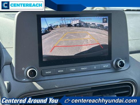 Used 2023 Hyundai Kona SEL AWD/4WD image 26