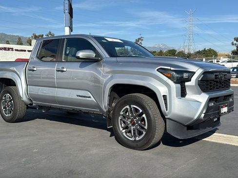 Certified 2024 Toyota Tacoma TRD Sport image 36