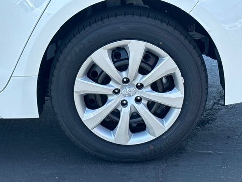 New 2026 Toyota Corolla LE FWD image 17