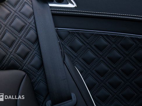 Used 2022 Bentley Continental GT image 39