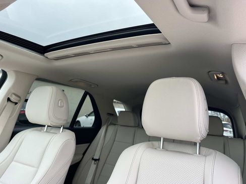 Certified 2025 Mercedes-Benz GLE 350 4MATIC image 23