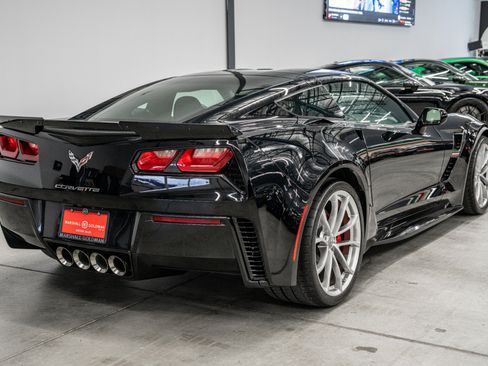 Used 2019 Chevrolet Corvette Grand Sport RWD image 43