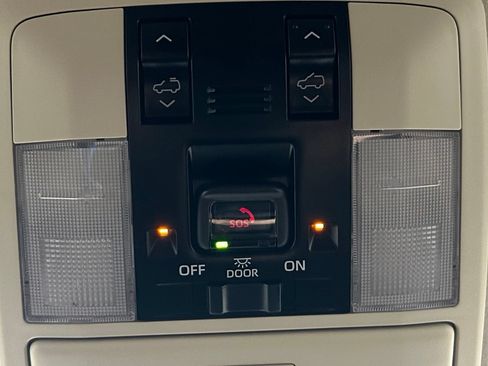 Used 2023 Lexus GX 460 Premium AWD/4WD image 99