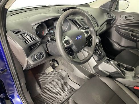 Used 2014 Ford Escape S image 3