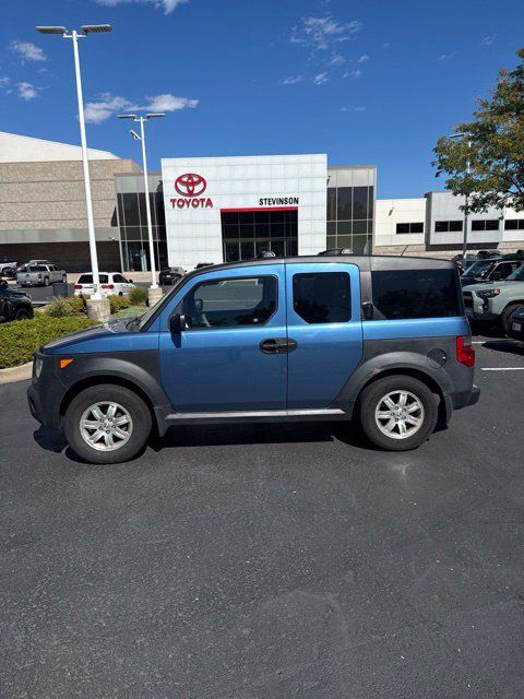 Used 2006 Honda Element EX image 1