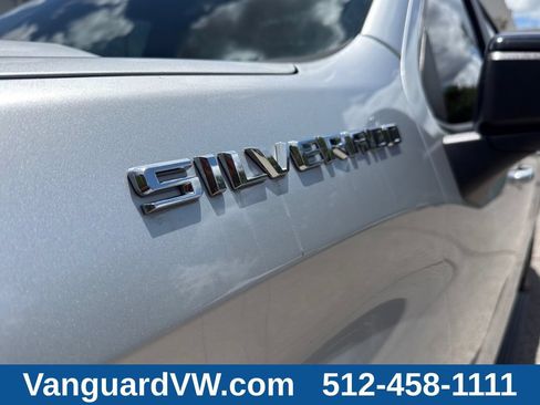 Used 2021 Chevrolet Silverado 1500 RST w/ Convenience Package II RWD image 3