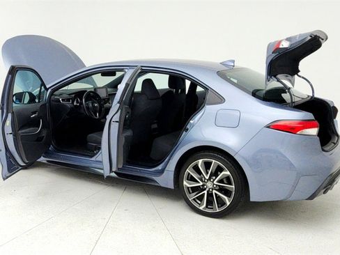 Used 2022 Toyota Corolla SE image 11