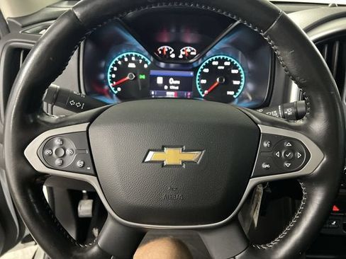 Certified 2022 Chevrolet Colorado LT w/ Luxury Package AWD/4WD image 11